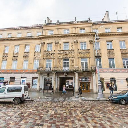 Австрійська Квартира В Центрі На Вулиці Михальчука 5 Leopoli Esterno foto