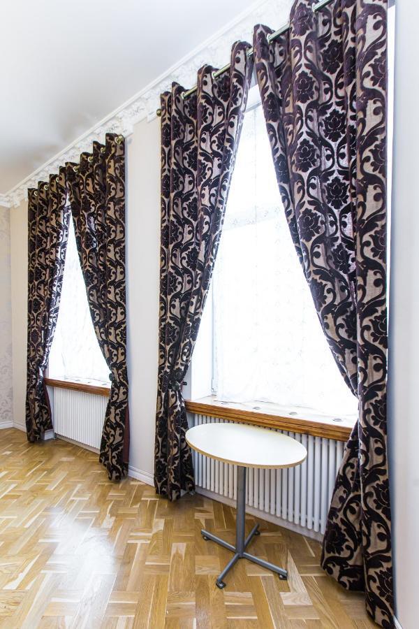 Австрійська Квартира В Центрі На Вулиці Михальчука 5 Leopoli Esterno foto