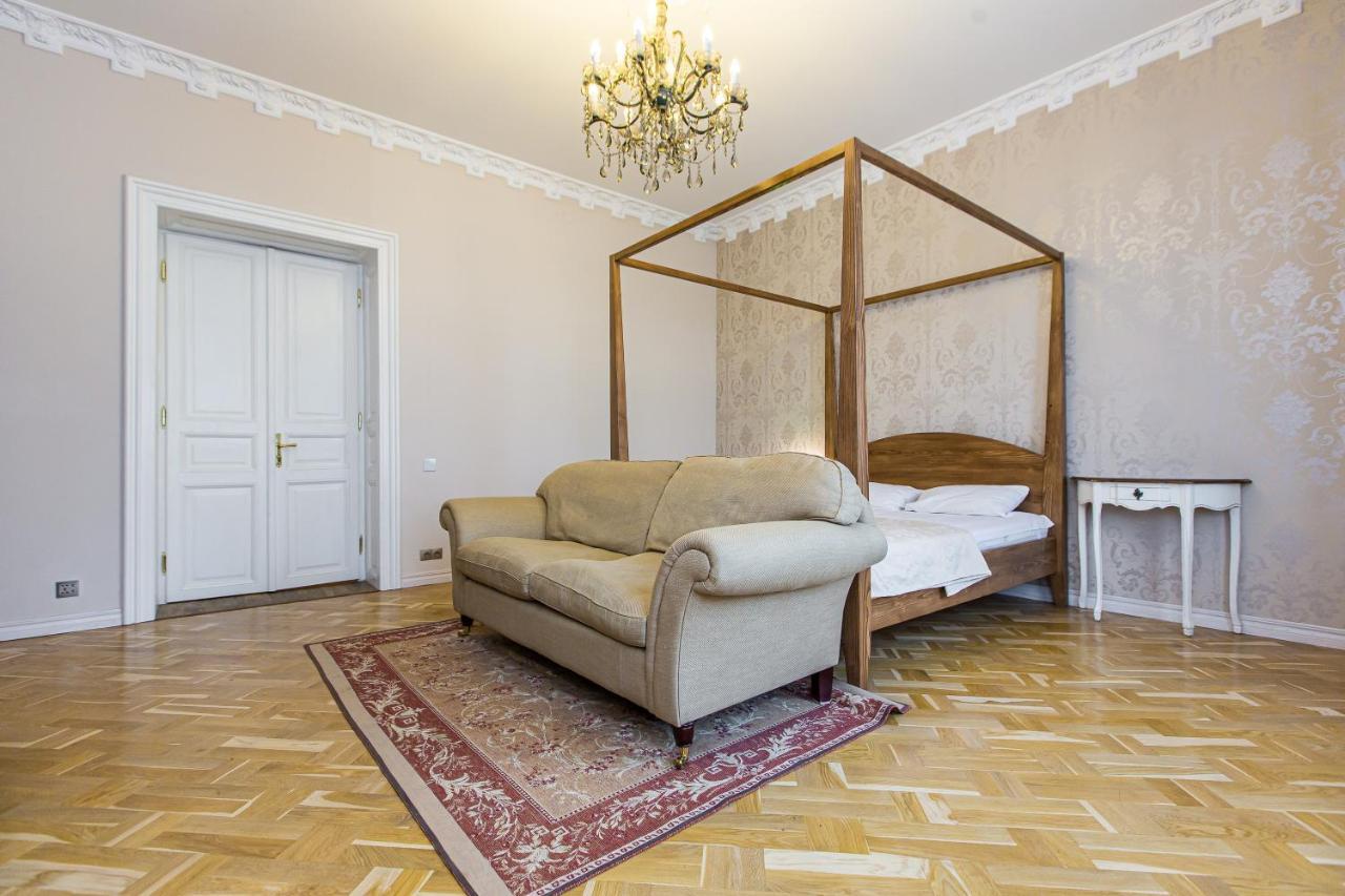 Австрійська Квартира В Центрі На Вулиці Михальчука 5 Leopoli Esterno foto