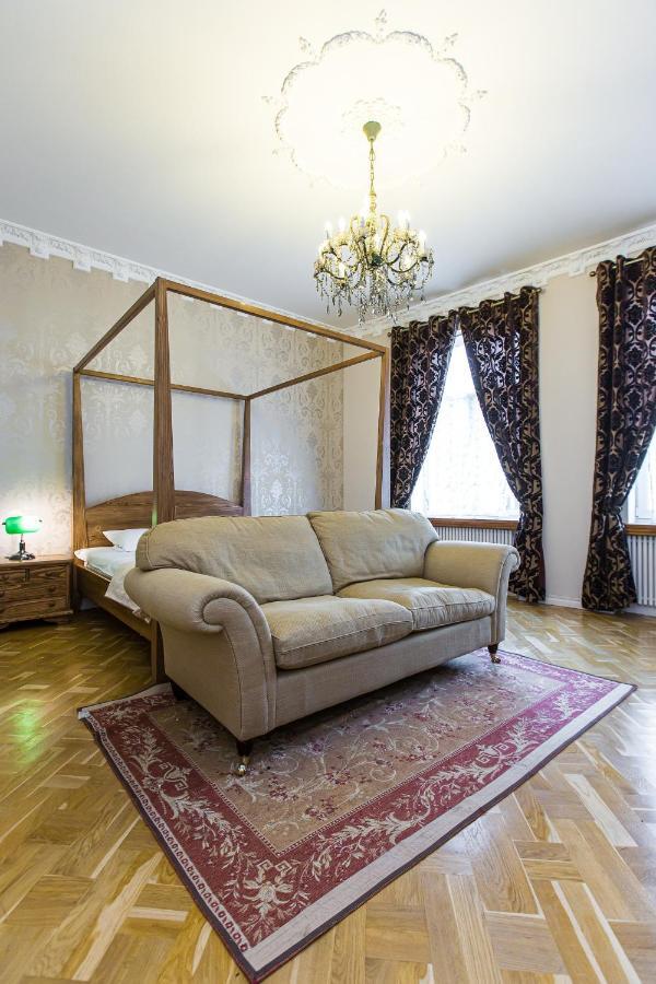 Австрійська Квартира В Центрі На Вулиці Михальчука 5 Leopoli Esterno foto