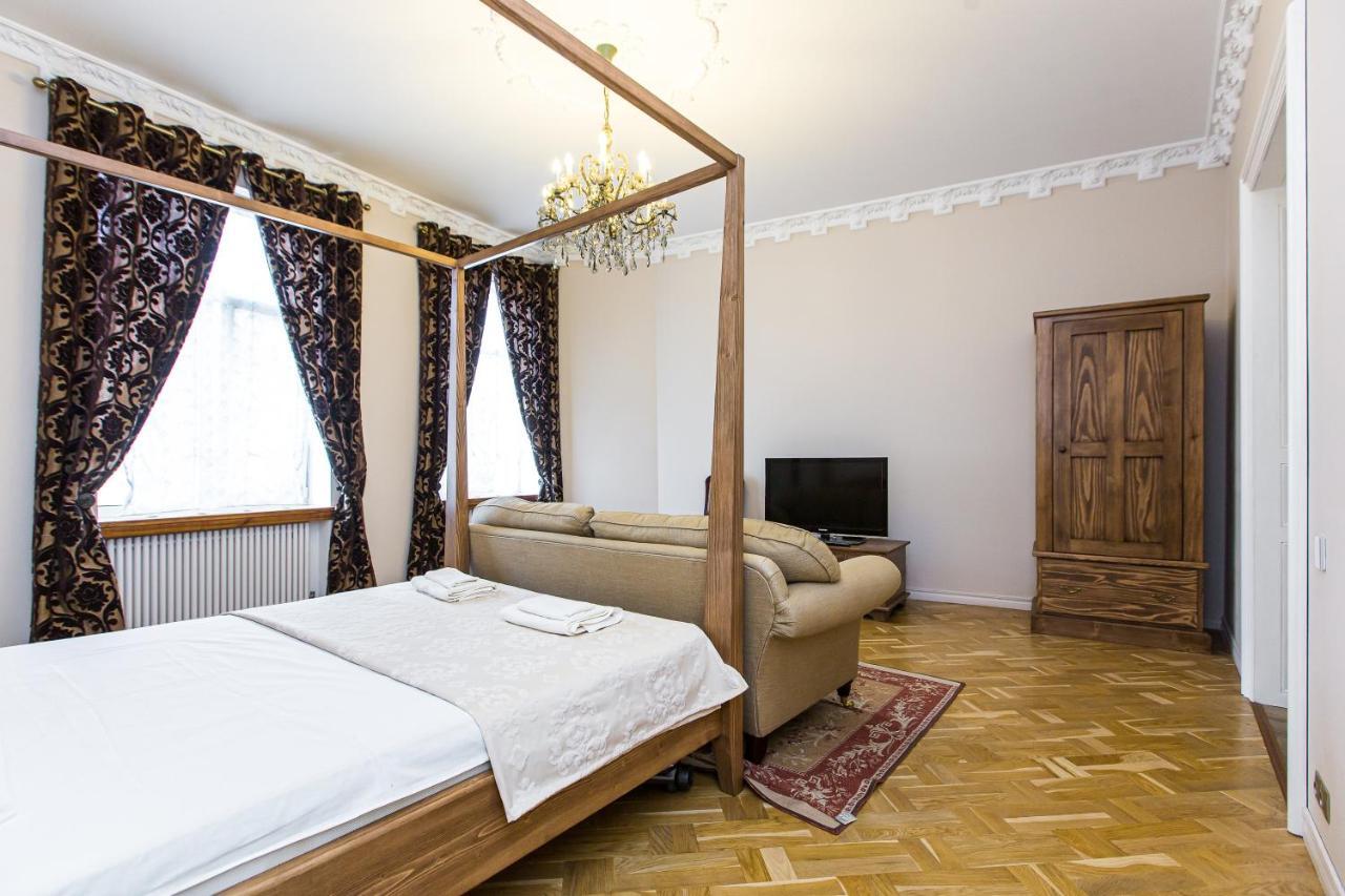 Австрійська Квартира В Центрі На Вулиці Михальчука 5 Leopoli Esterno foto